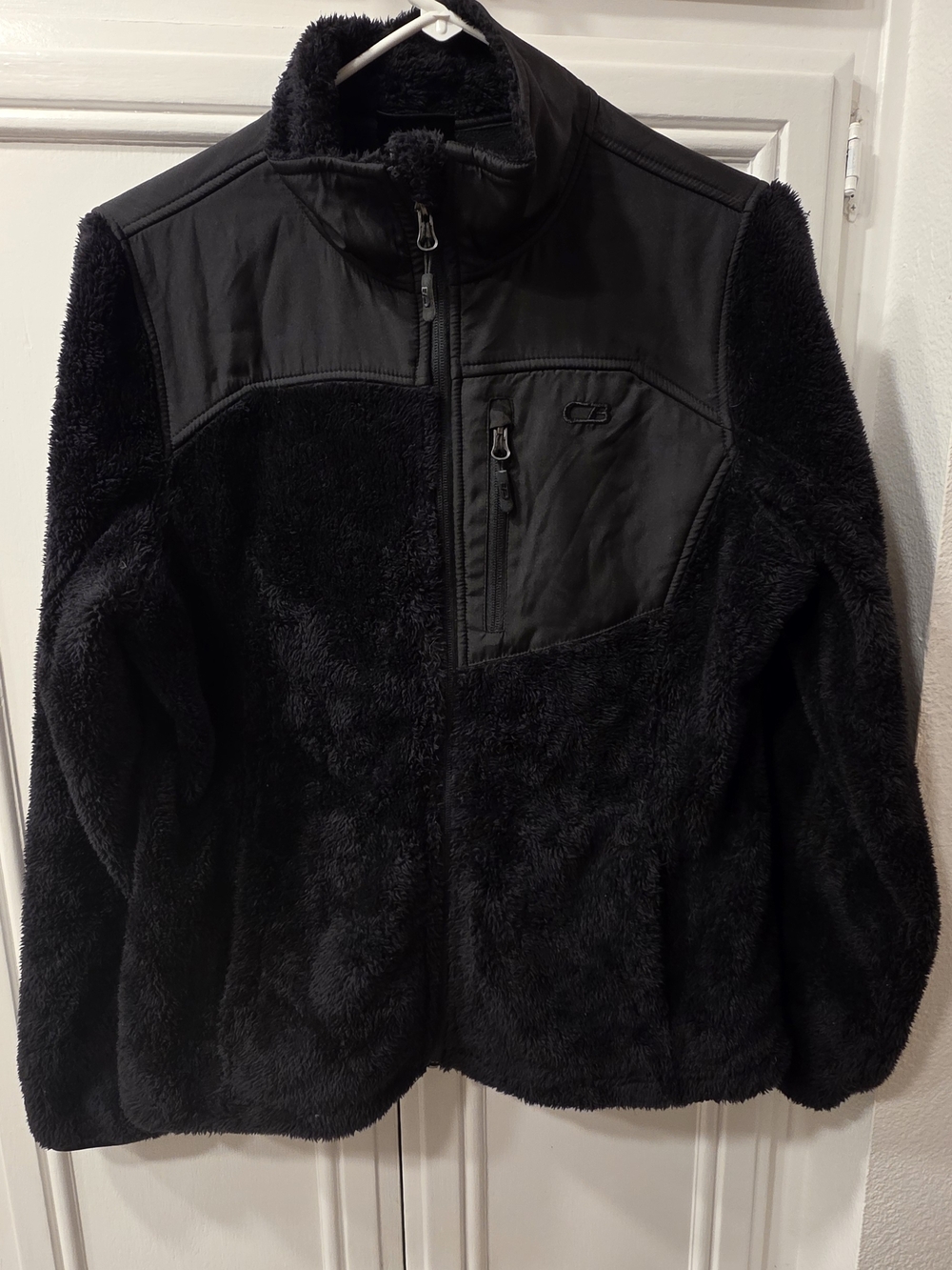 CB Women's Black Sherpa Full-Zip Jacket with Chest Panel ~ Size Large